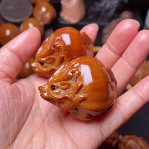 【闪购商品】手串/手链橄榄核37左右光背龙龟手球