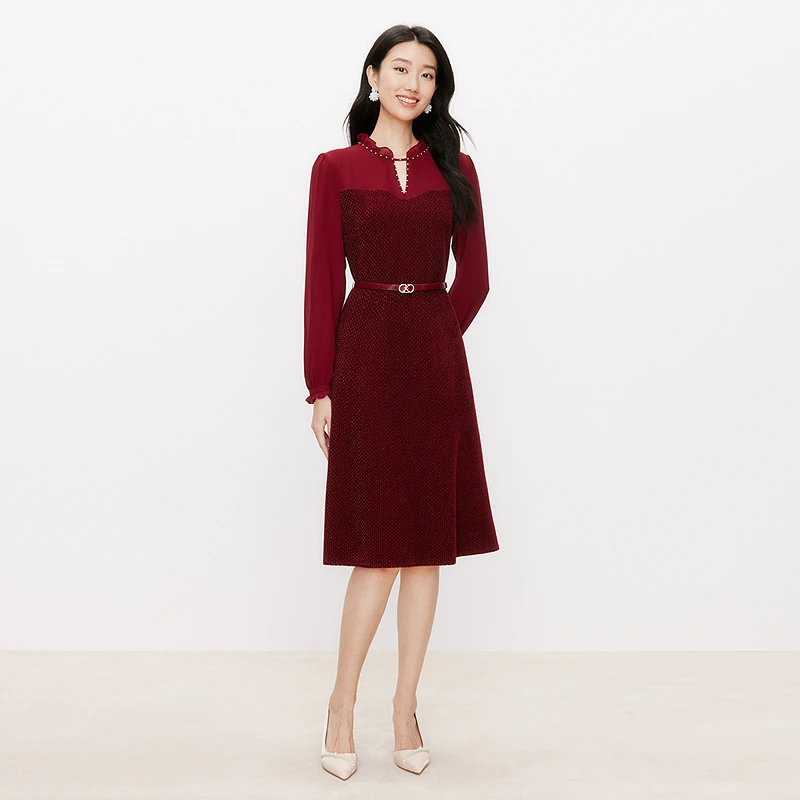 珂莱蒂尔秋季新款优雅多酒红色长款收腰连衣裙KF11718B6