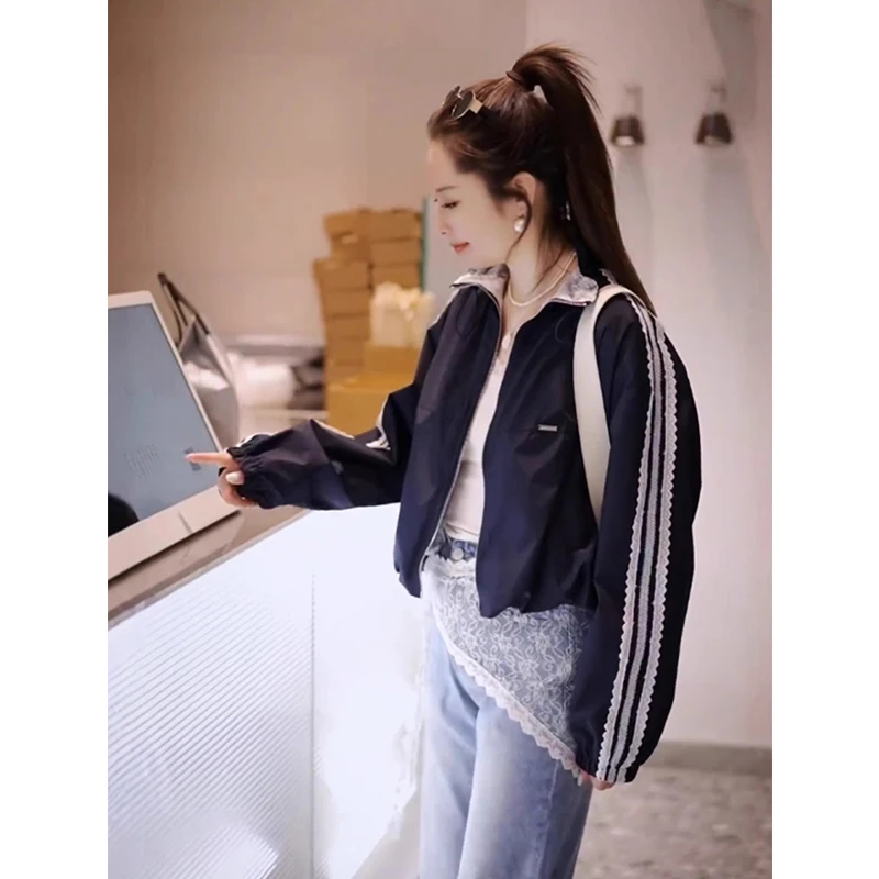 小个子立领拼接短款运动夹克女春秋2025小众三道杠工装冲锋衣外套