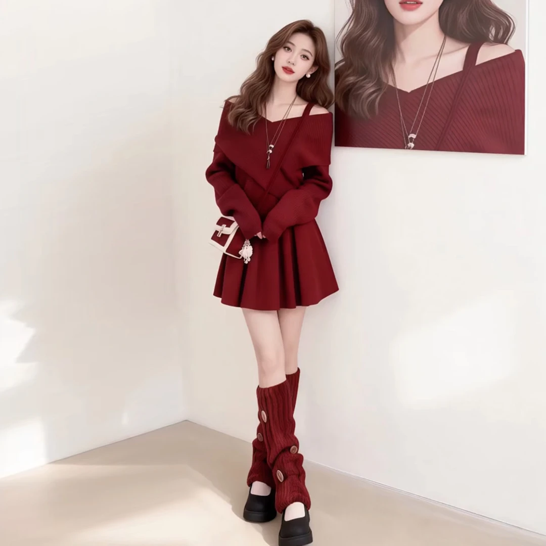 过新年战袍红色毛衣连衣裙女秋冬2026新款巨好看穿搭一整套装短裙