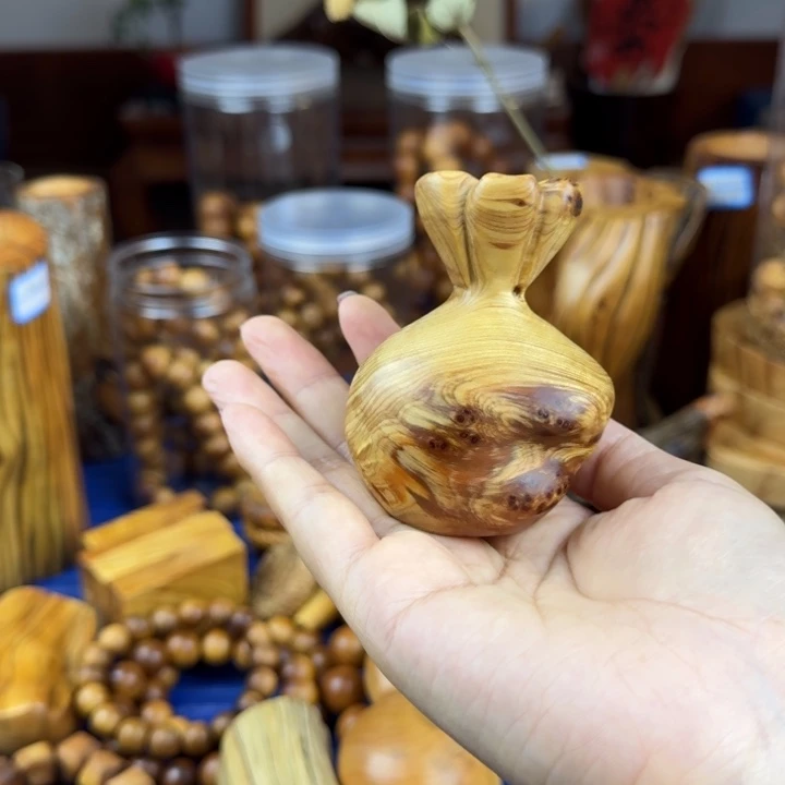 柏木（崖柏）北太行崖柏陈化变异瘤疤坨子料钱袋