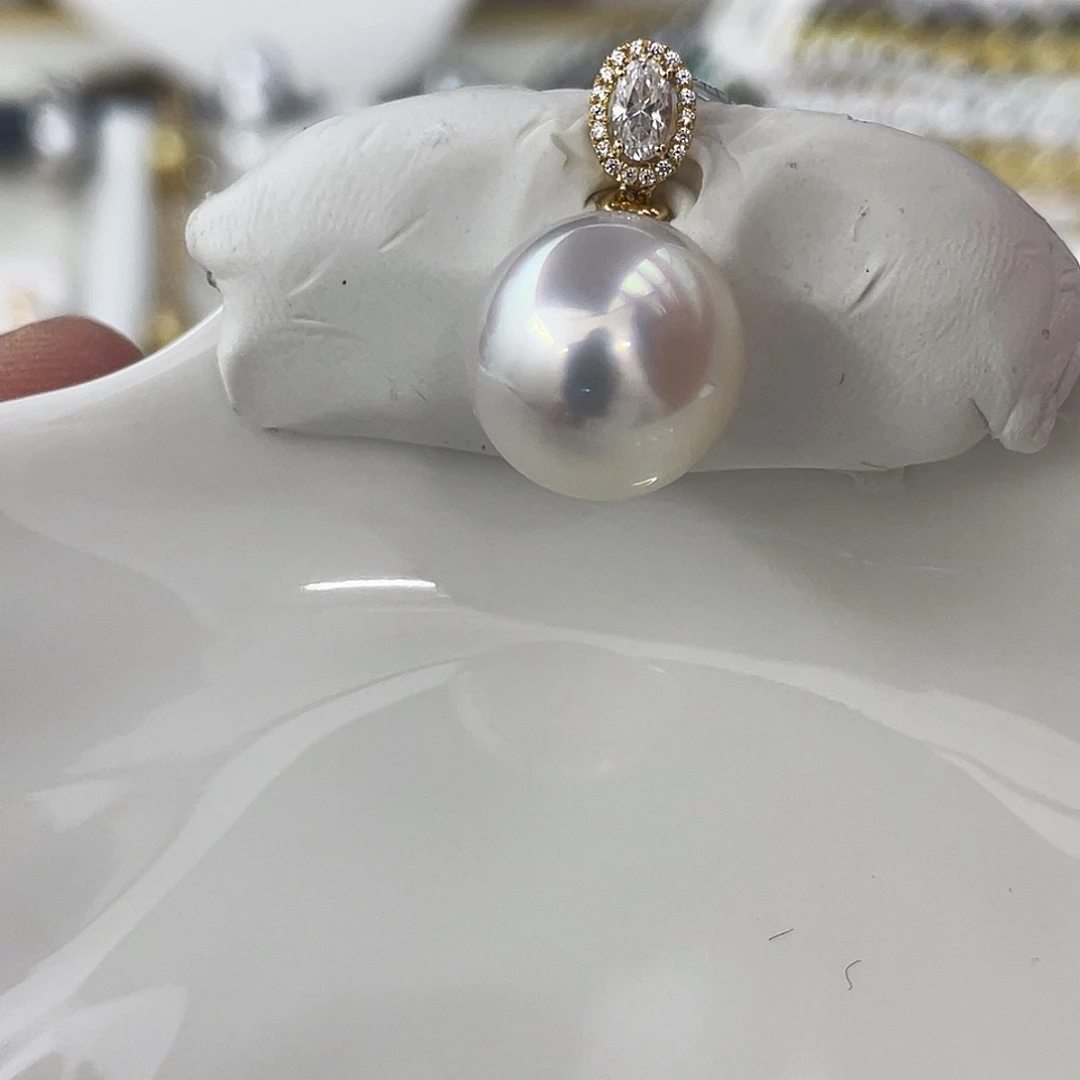 未镶嵌颈饰海水珍珠澳白13.7-14.2mm