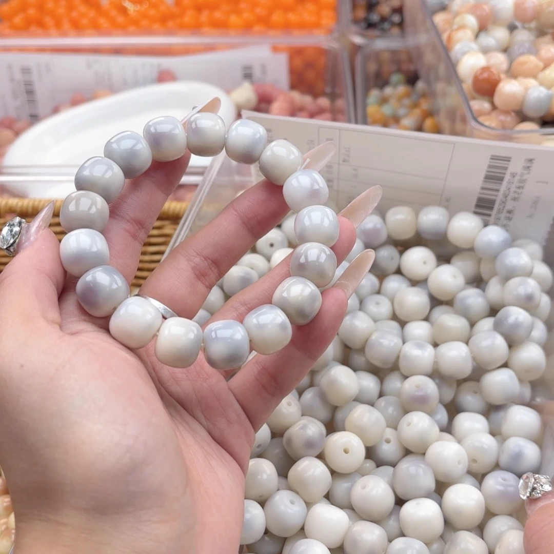白玉菩提吊坠wq14.75mm20颗。芋泥奶豆
