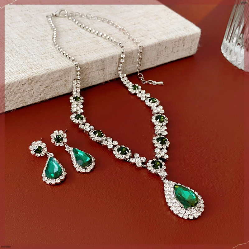 铜合金锆石项链 复古绿色镶钻水滴耳环项链轻奢高级感晚礼服配饰