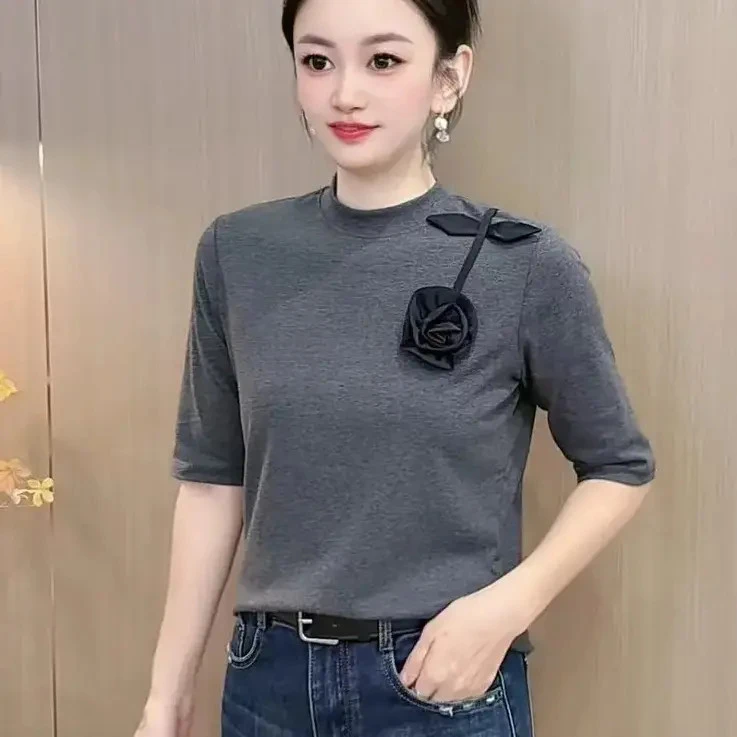 【8251】新品简约风气质玫瑰花中袖毛上衣