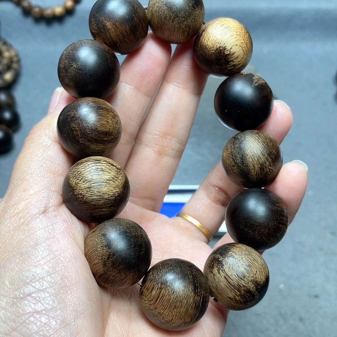 沉香手串白棋瘤疤2.0