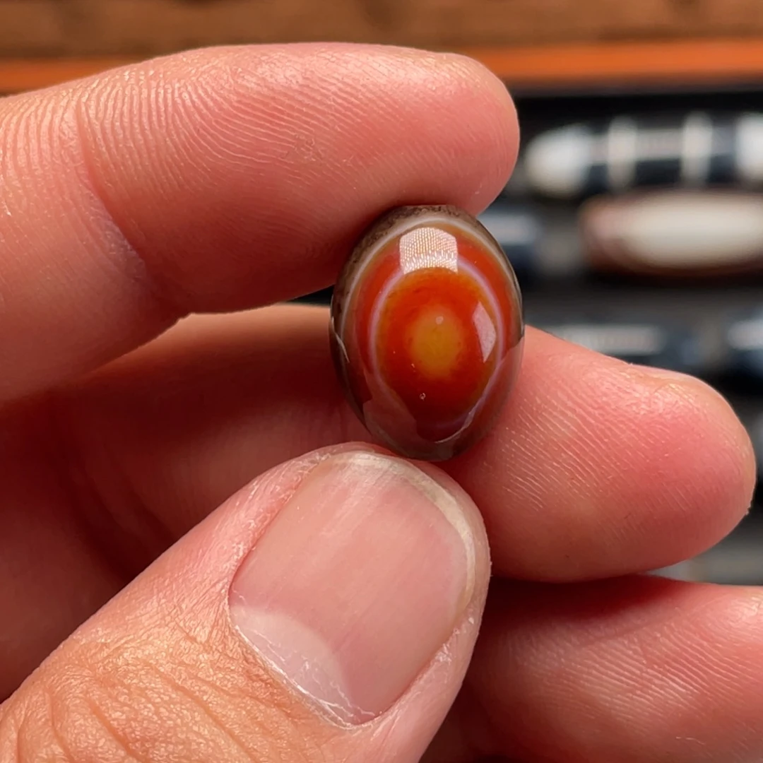 远***行玛瑙/玉髓未镶嵌颈饰