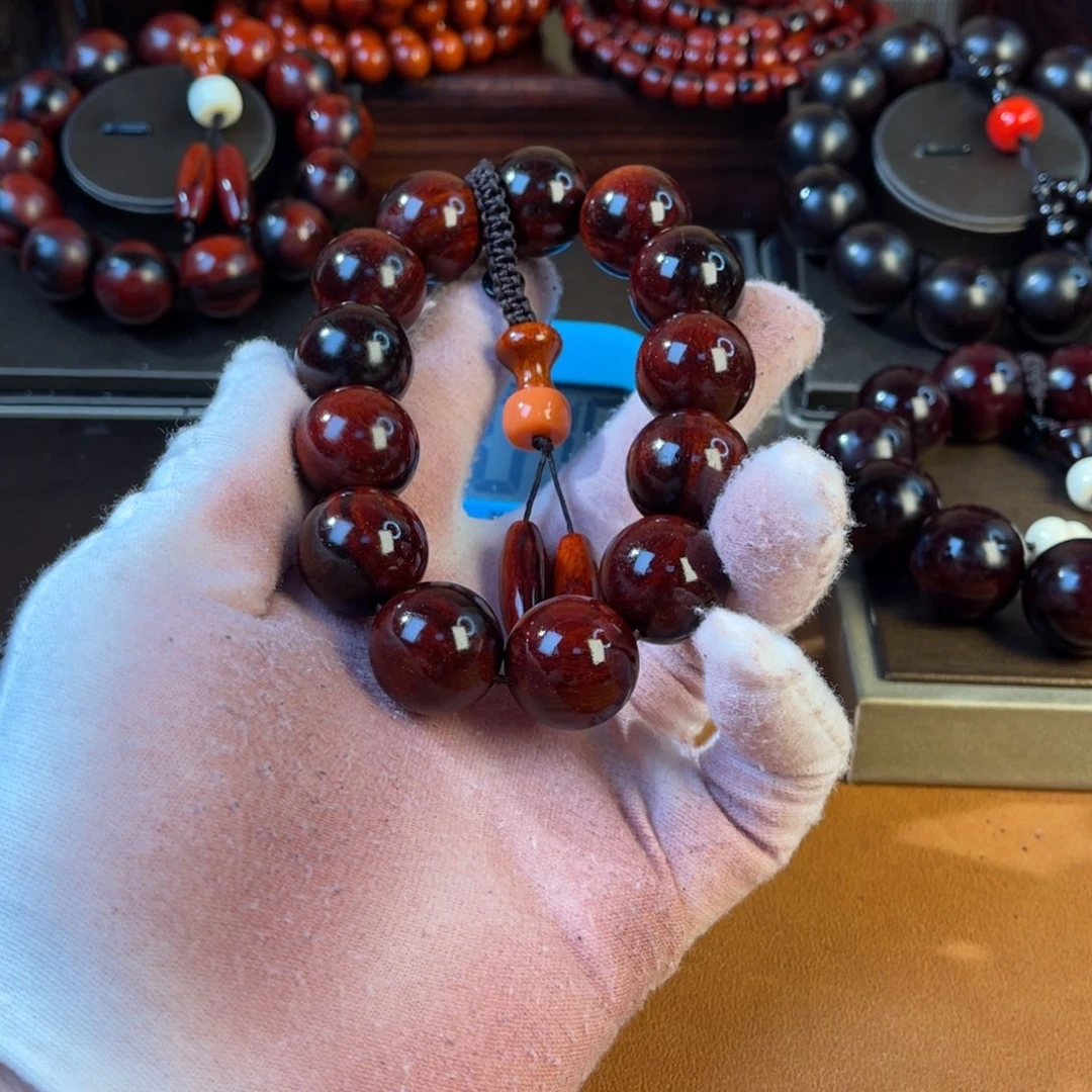 檀香紫檀（小叶紫檀）归*