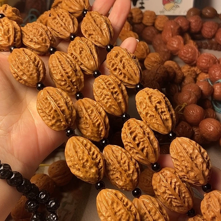 封***爱吊坠文玩核桃脖挂