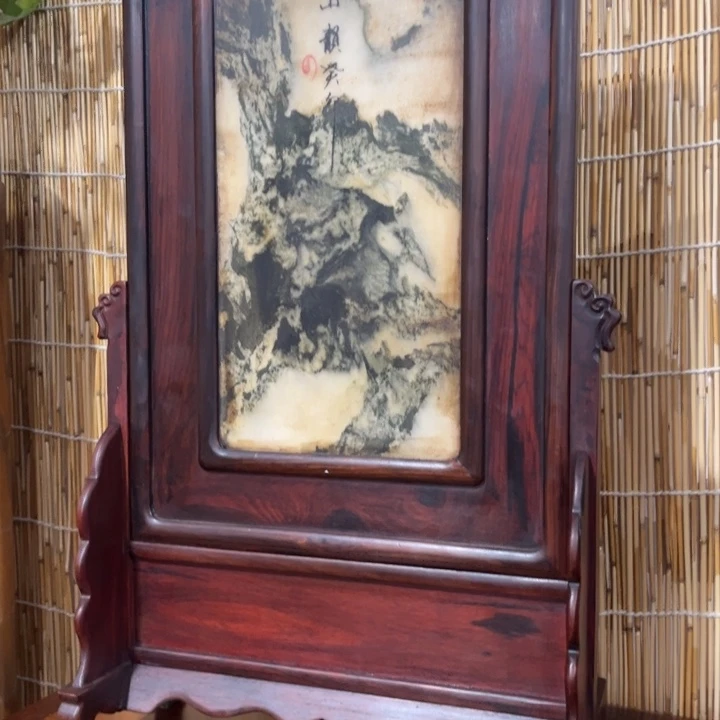 自***人红木红木插屏摆件一个不错的