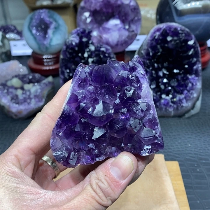 大型摆件（非配饰）紫晶未镶嵌