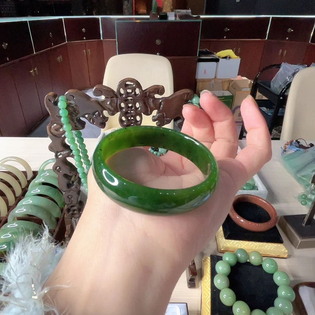 密玉（石英质玉）未镶嵌颈饰52