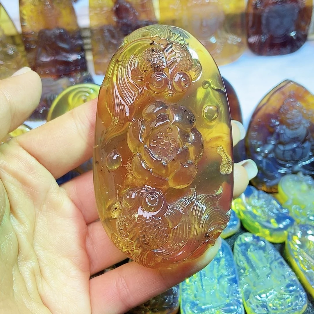 琥珀颈饰未镶嵌鱼