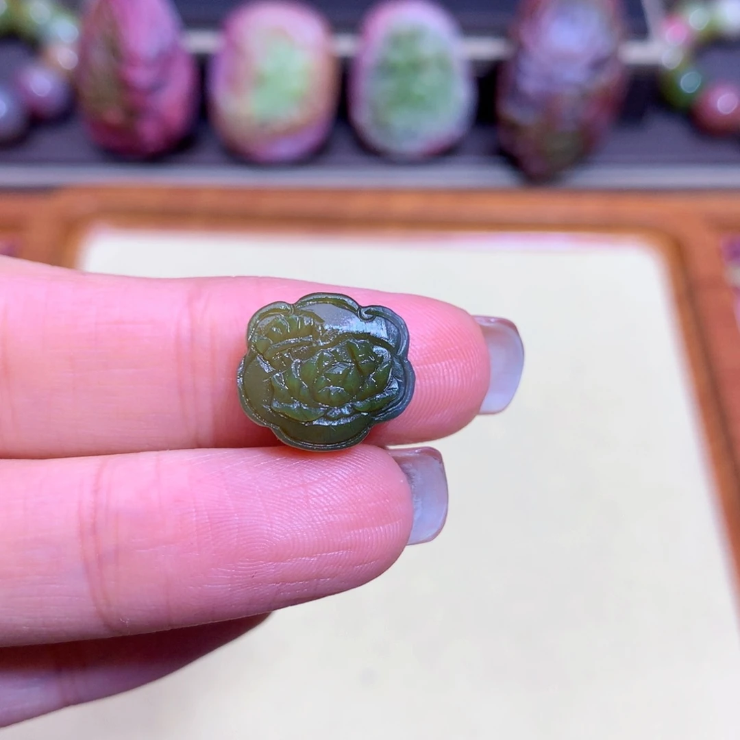 玛瑙挂件未镶嵌盐源