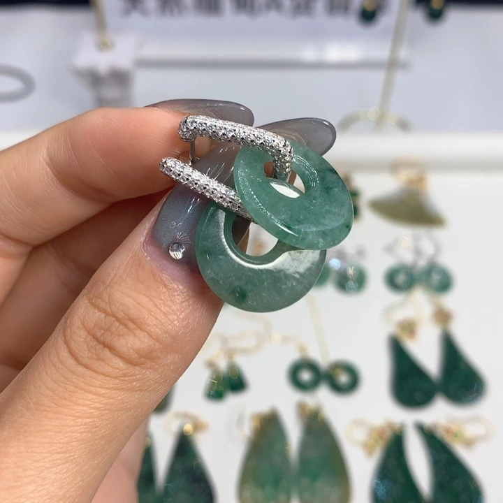 翡翠银S925镶嵌耳饰耳饰