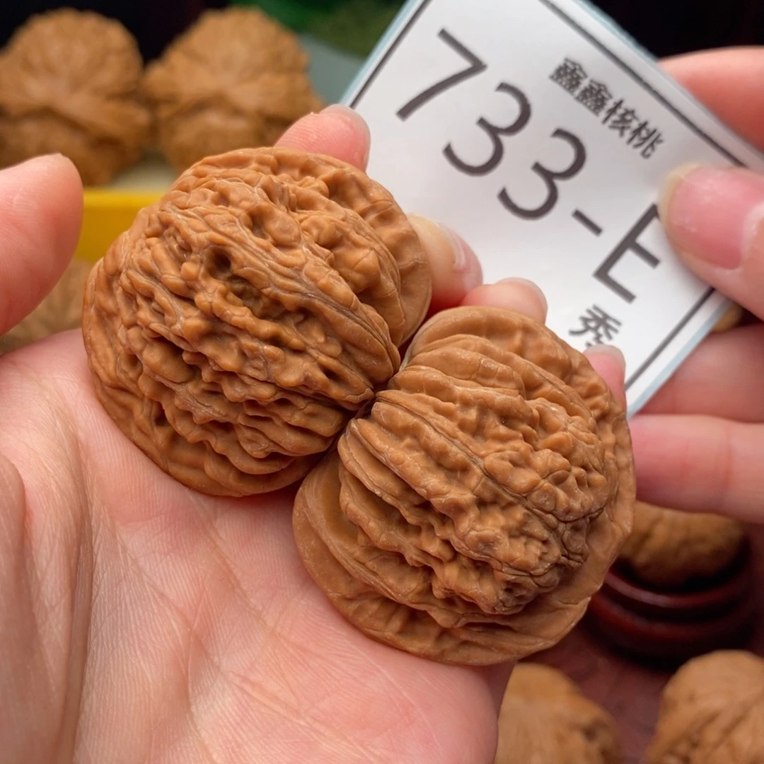 文玩核桃把件汉高楼41