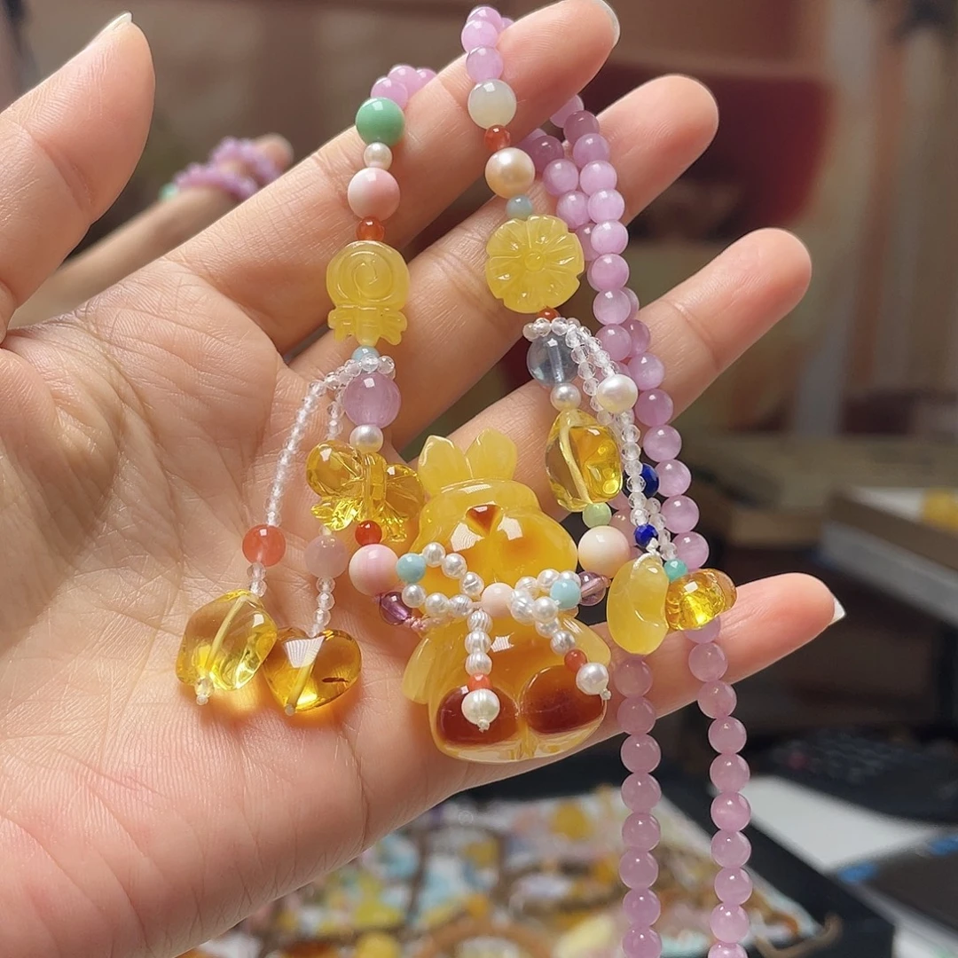 琥珀未镶嵌裸石吊坠