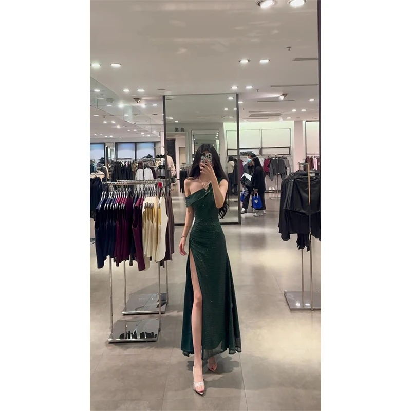 千金清冷感贵系衣服斜肩收腰显瘦连衣裙2025夏季新款绝美气质长裙