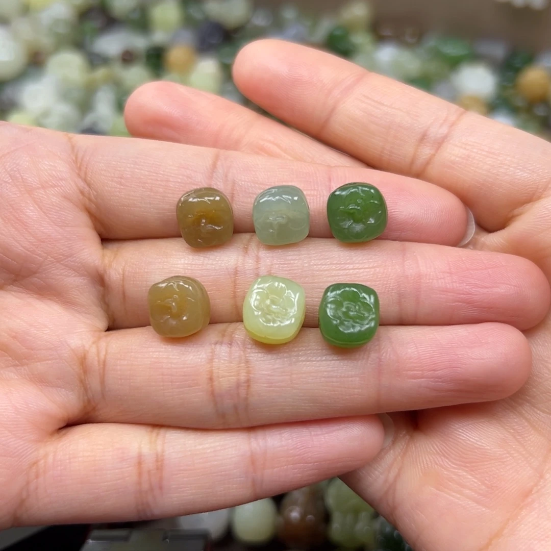 和田玉未镶嵌颈饰98一个多样性发其一