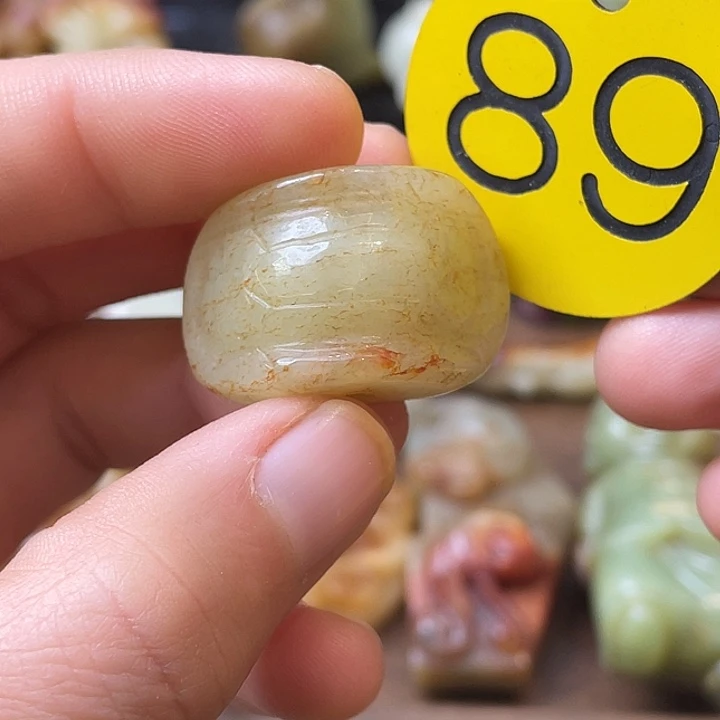 和田玉（糖玉）未镶嵌颈饰