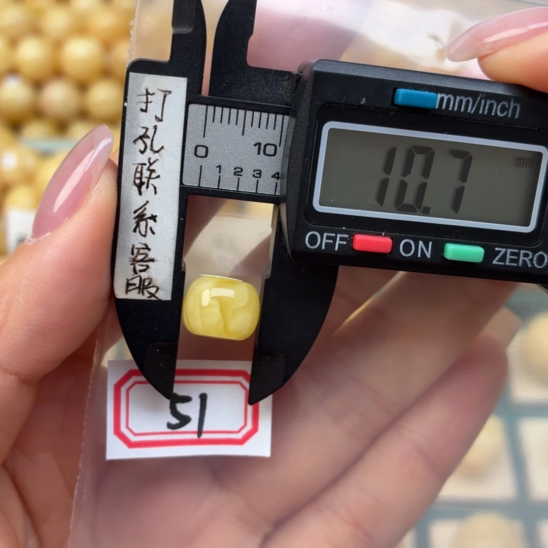 ✦***里裸石蜜蜡未镶嵌蜜蜡