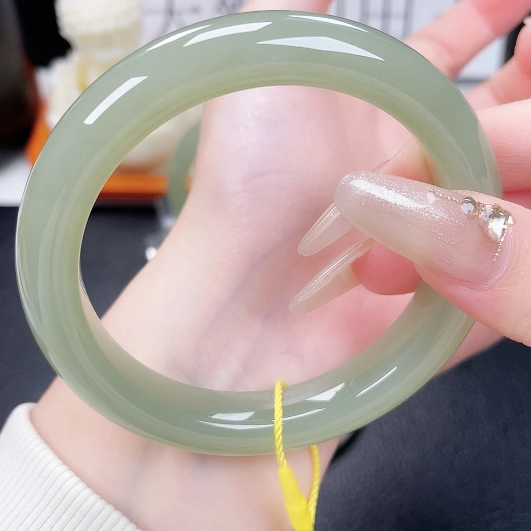 和田玉未镶嵌手镯5960