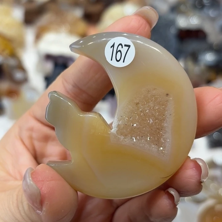 玛瑙/玉髓未镶嵌雕刻件