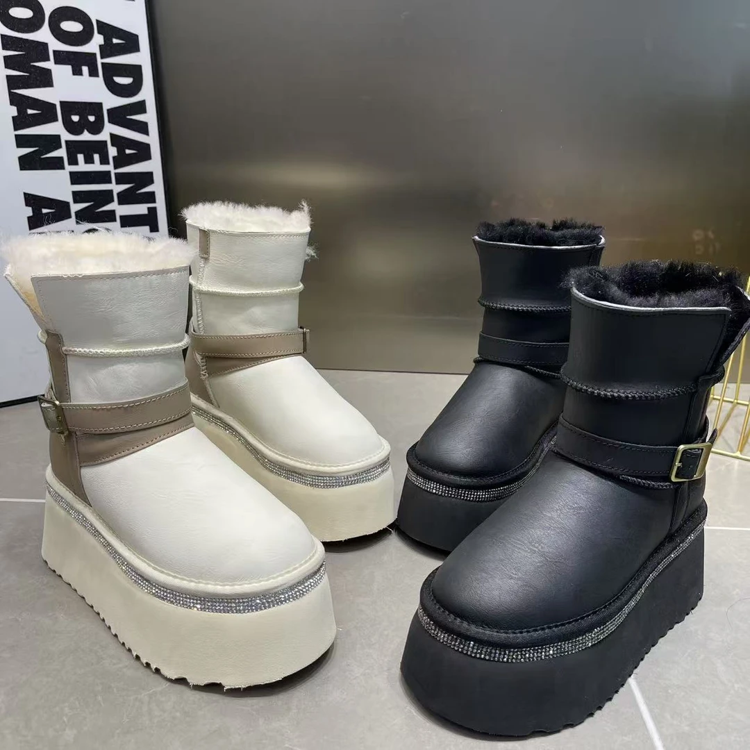 欧货重工水钻厚底羊毛雪地靴女新款冬季加厚加绒毛毛短靴雪地棉潮