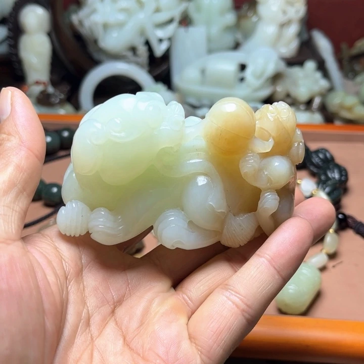 未镶嵌和田玉（糖玉）珠宝奇石