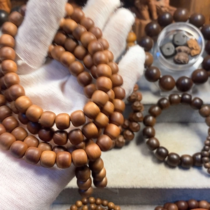 大***明檀香木手串/手链老山檀奶香味红肉8*9微瑕