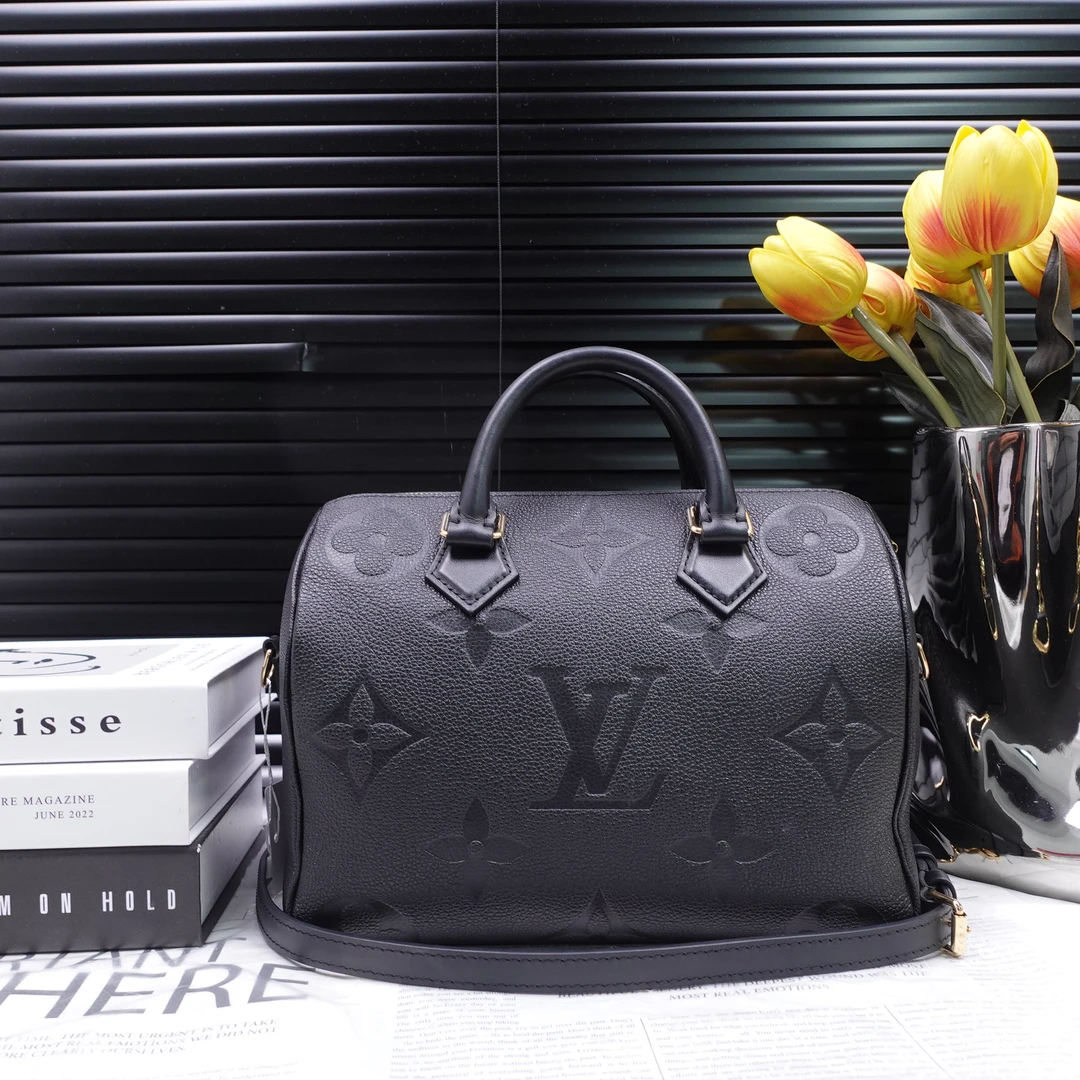 95新 LouisVuitton/路易威登 单肩包/T10326515