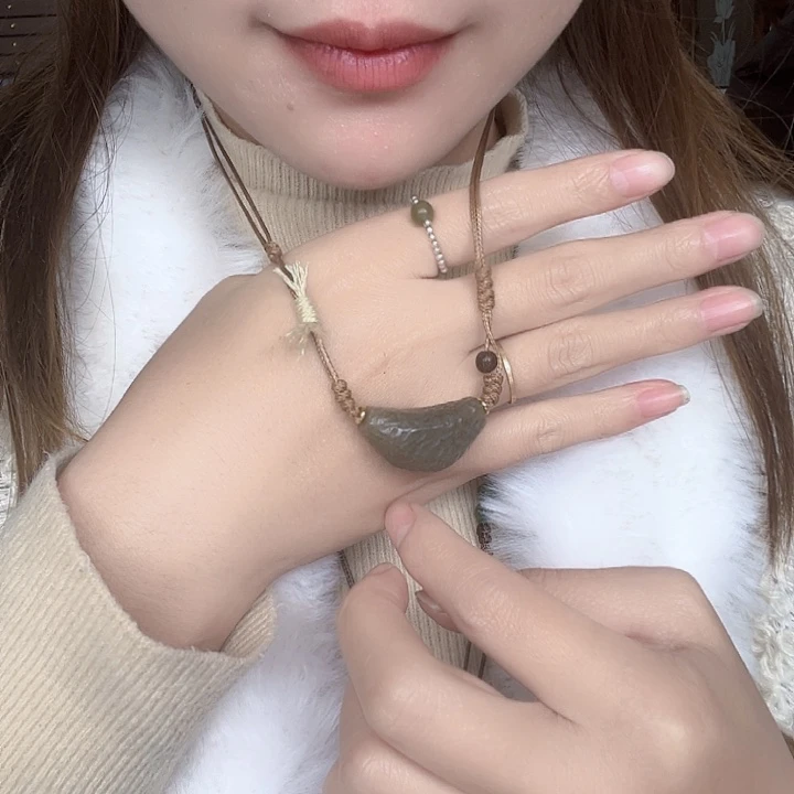 和田玉（糖玉）未镶嵌颈饰16