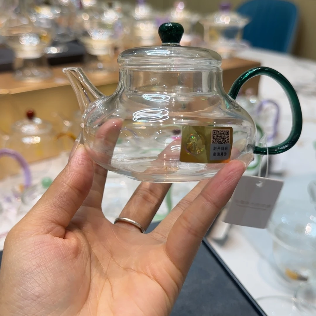 禾器墨绿色瑾玉壶