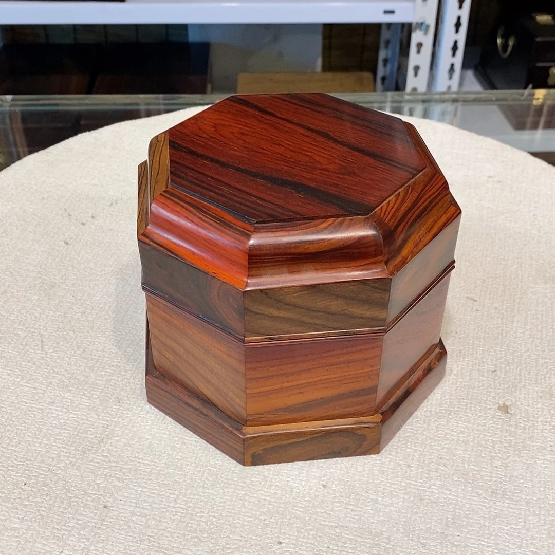 微凹黄檀（南美大红酸枝）独板八角盒15.3/12.5