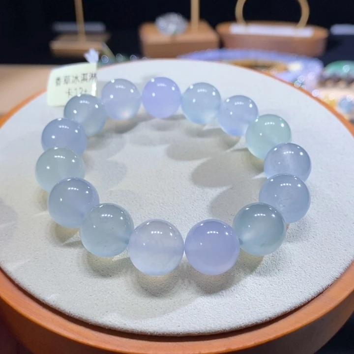 翡翠未镶嵌吊坠(不含链)翡翠香草冰淇淋手串