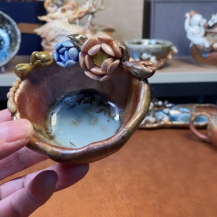 瓷片我们的确有点儿喜欢