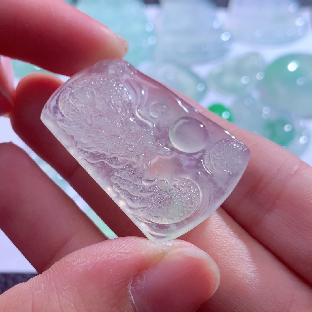翡翠未镶嵌颈饰缅甸翡翠