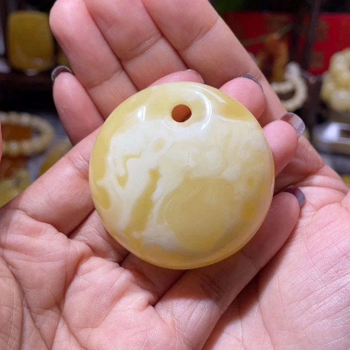 琥珀吊坠(不含链)未镶嵌