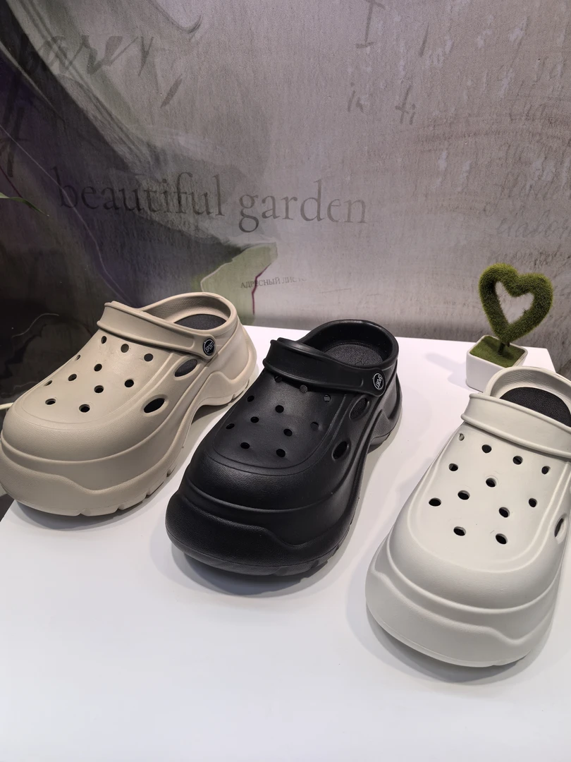 2025【泡芙7cm】夏季沙滩洞洞拖鞋舒适外穿凉拖鞋凉鞋女