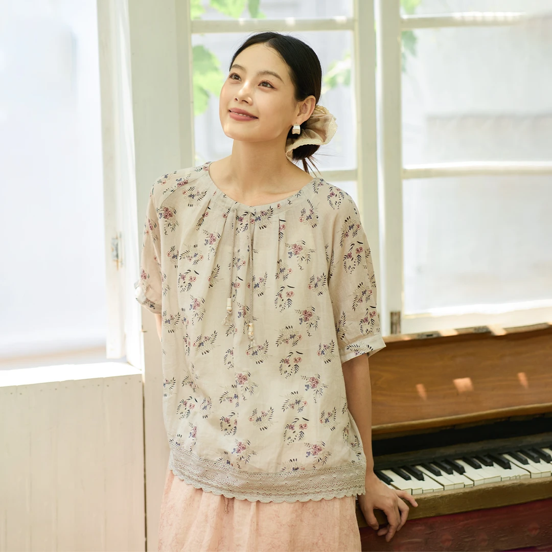 无色无味2025夏季新款苎麻印花上衣民族感休闲圆领短袖气质衬衫女