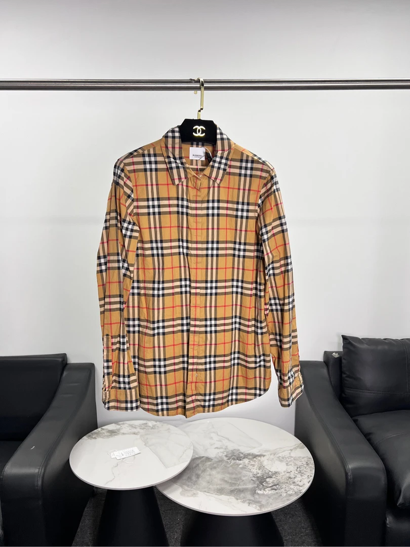 95新 BURBERRY/博柏利 CZF0841/经典格纹衬衣/尺码M