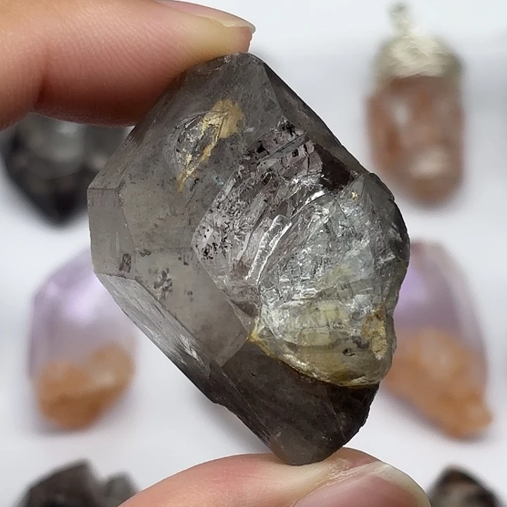 未镶嵌颈饰水晶流沙闪灵钻40mm+