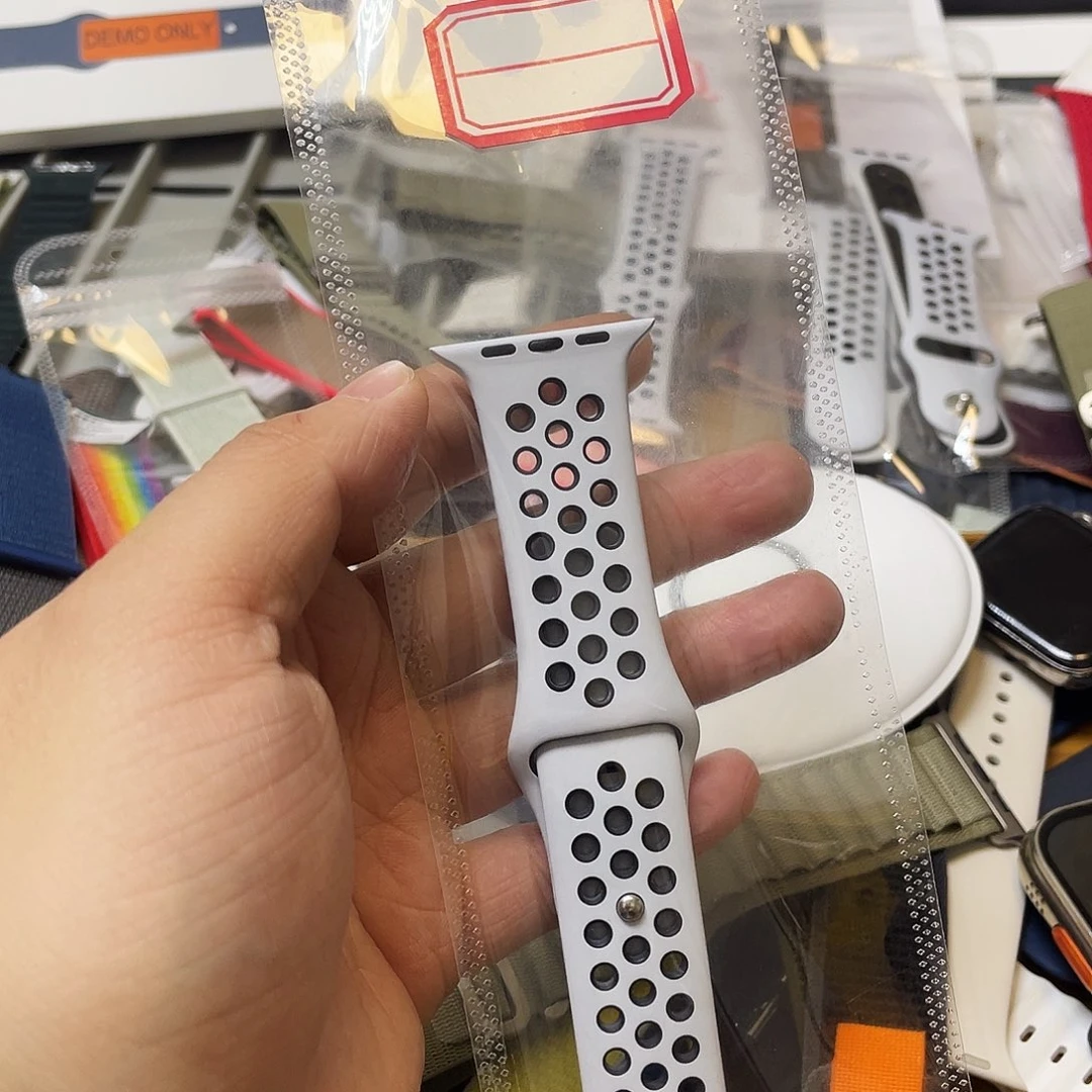 99新熊猫耐克洞洞sm大表盘