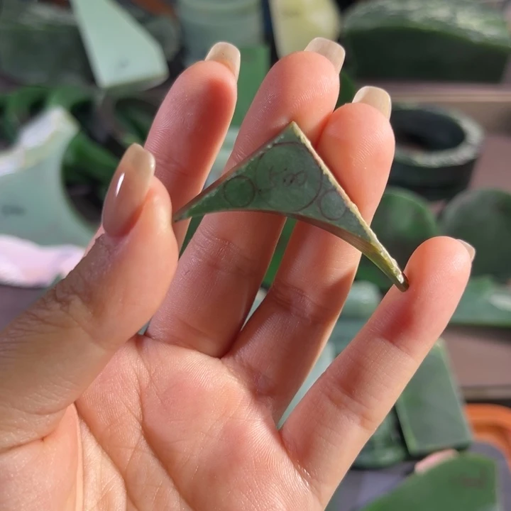 定制和田玉马*拆和田玉碧玉原石定制