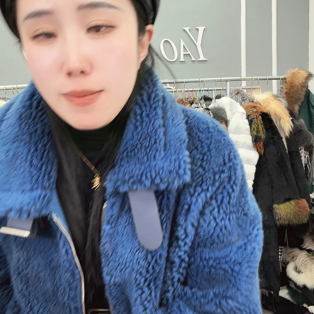 姚小妖家高端皮草