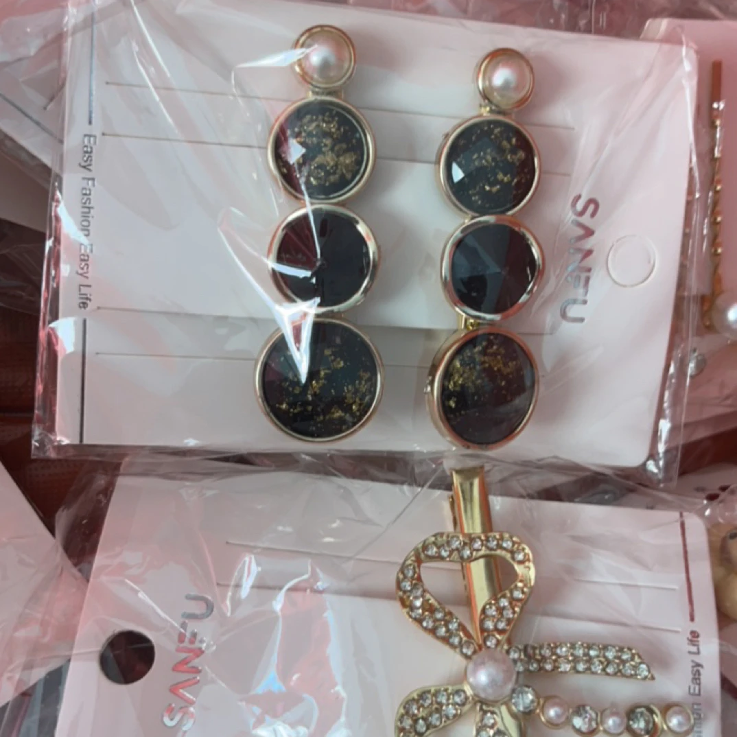 （先扣号， 扣满拍）抢拍随机发，默认瑕疵 ，NO退NO换