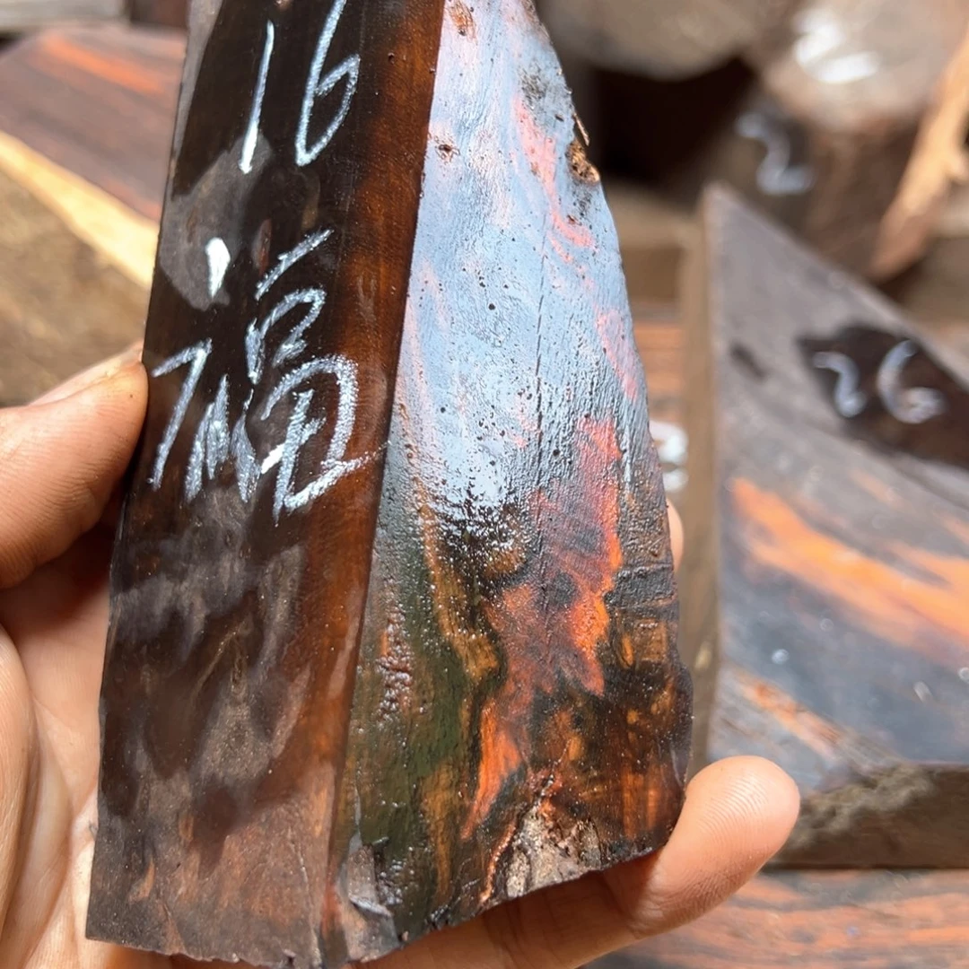 交趾黄檀（大红酸枝）福