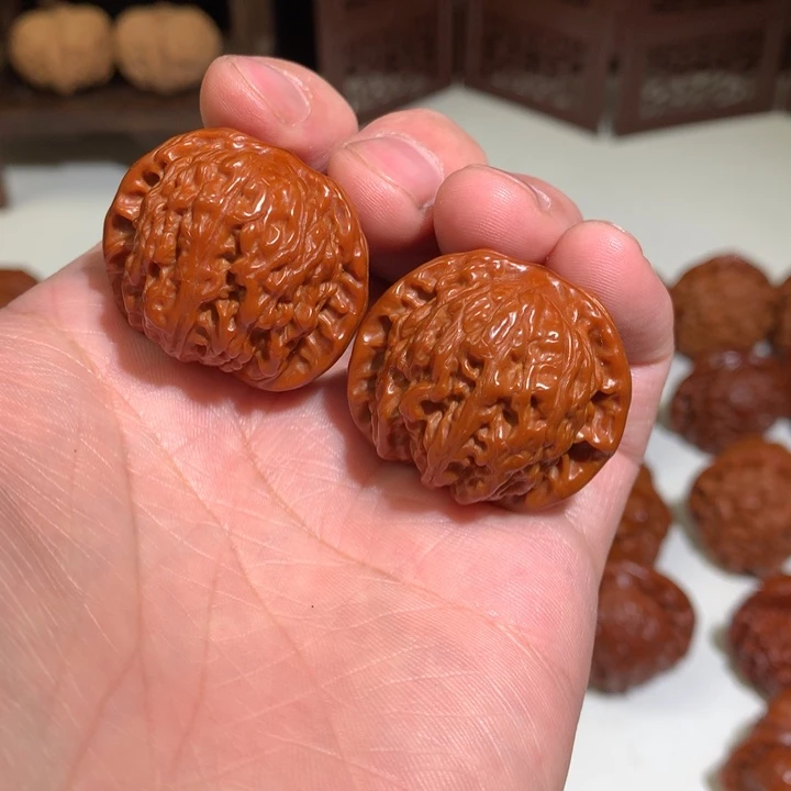 文玩核桃吊坠磨盘3.34