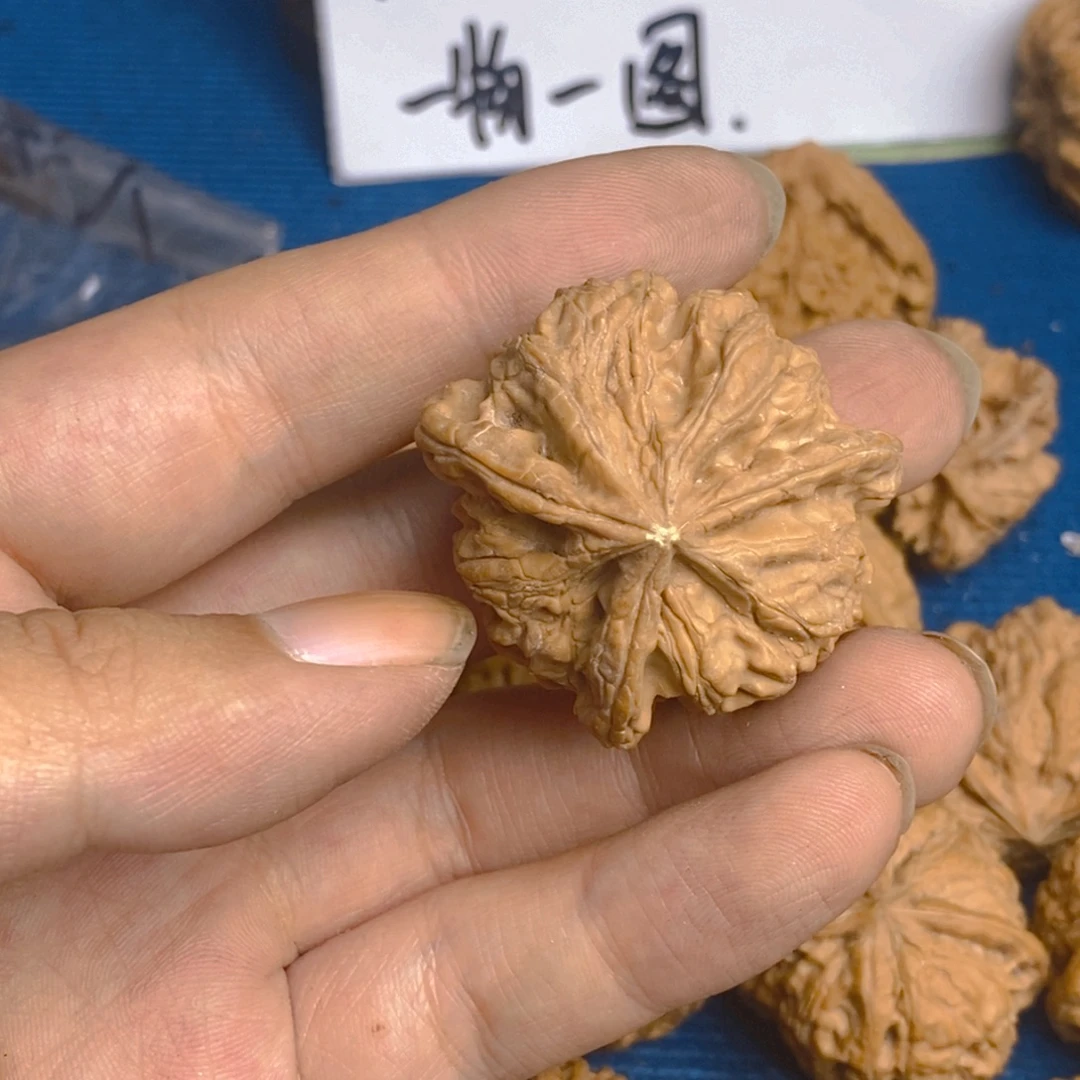 故***你手串/手链核桃虚尖磕了