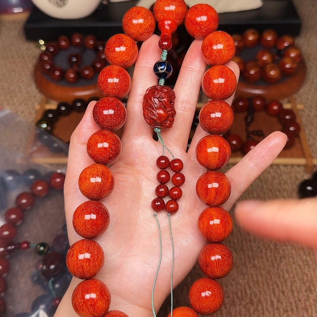 檀香紫檀（小叶紫檀）想2.0红手